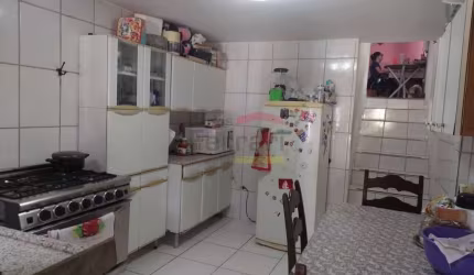 Casa Assobradada,  a venda,  Vila Dom Pedro II,  02 dormitórios, 01 vaga, casa tipo de Vila,