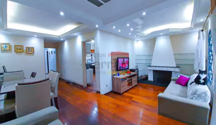 Casa Assobradada no Tremembé de esquina3 quartos / 1suíte / 4 vagas