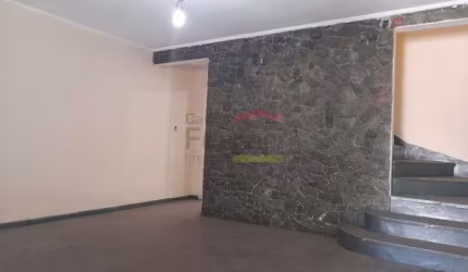 SOBRADO EM LAUZANE  PAULISTA COM  4 DORMITÓRIOS, SENDO 1 SUÍTE, 2 VAGAS DE GARAGEM, COM EDÍCULA
