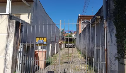3 casas  no Tremembé, próximo ao Horto Florestal