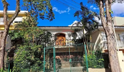 Casa no Jardim França com 3 suítes e 5 vagas