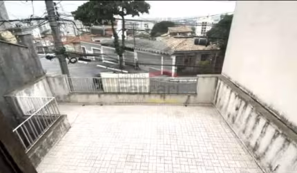 CASA ASSOBRADADA NA VILA PAIVA, 3 DORMTÓRIOS, QUINTAL, TERRAÇO, 1 VAGA