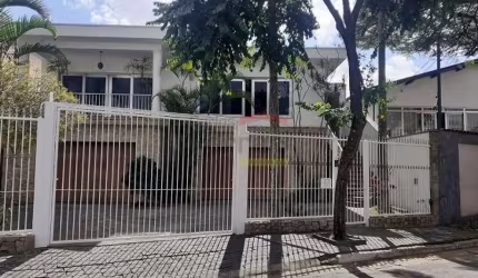 Casarão no Barro Branco, Local Nobre, Travessa da Avenida Nova Cantareira