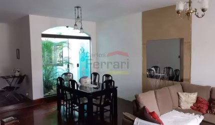 Casa térrea na Vila Rosa