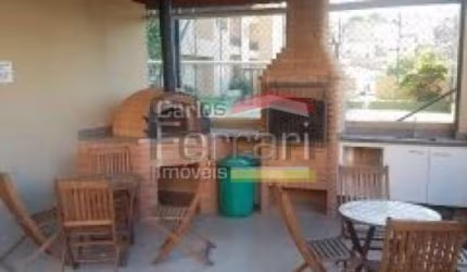 Apartamento no Imirim com 2 dormitórios e 1 vaga. Condomínio com lazer.