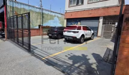 IMÓVEL COMERCIAL PARA LOCAÇÃO NA AV. ÁGUA FRIA - LOCALIZAÇÃO PRIVILEGIADA!