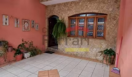 Sobrado na Vila Constança próximo do Hiper mercado Bergamini
