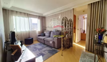 Apartamento em Santana, com 2 quartos, a poucos passos do Colégio Elite