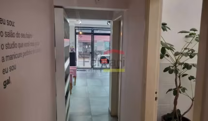 Casa comercial região Água Branca