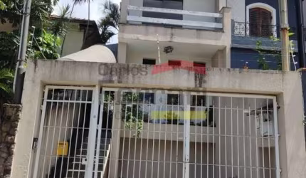 Sobrado a 700 metros do metro Jardim São Paulo, comercial  ou residencial