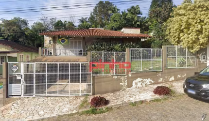 Casa com 3 dormitórios à venda, 228 m² por R$ 548.408,96 - Estados - Indaial/SC