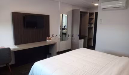 Loft com 1 quarto à venda no Sanvitto, Caxias do Sul  por R$ 300.000