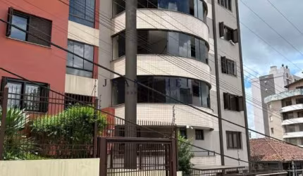 Apartamento com 3 quartos à venda no Panazzolo, Caxias do Sul  por R$ 532.000