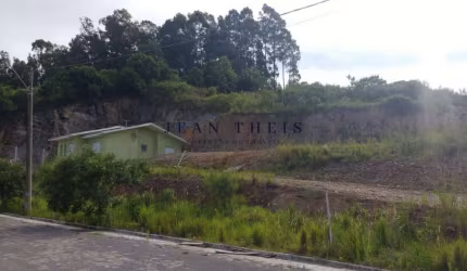 Terreno à venda na Nossa Senhora das Graças, Caxias do Sul  por R$ 154.000