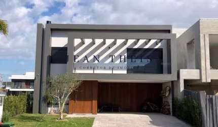 Casa com 5 quartos à venda no Centro, Xangri-Lá  por R$ 4.000.000