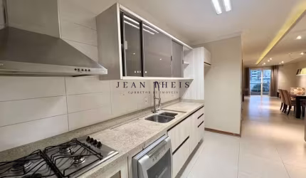 Apartamento com 3 quartos à venda no Panazzolo, Caxias do Sul  por R$ 1.200.000