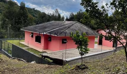 Terreno à venda na Linha 30, Farroupilha  por R$ 980.000