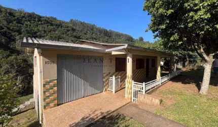 Chácara / sítio com 2 quartos à venda no Centro, São Vendelino  por R$ 430.000