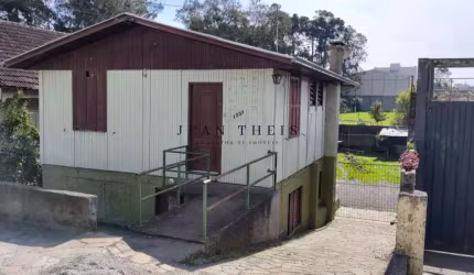 Casa com 3 quartos à venda no Sagrada Família, Caxias do Sul  por R$ 511.000