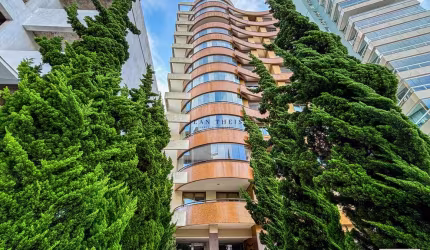 Apartamento com 4 quartos à venda no Panazzolo, Caxias do Sul  por R$ 1.250.000