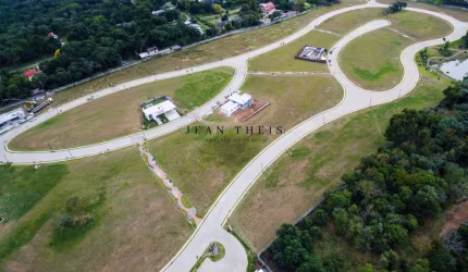 Terreno à venda no Pedancino, Caxias do Sul  por R$ 650.000