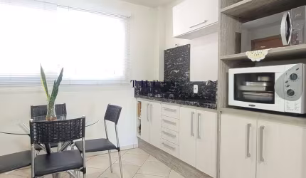 Apartamento com 1 quarto à venda no Presidente Vargas, Caxias do Sul  por R$ 180.000
