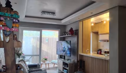 Casa 3 dormitórios em condomínio