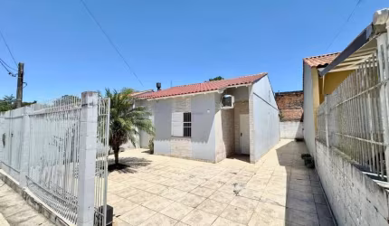 Excelente Casa Térrea c/ 3 Dormitórios (01 Suíte)