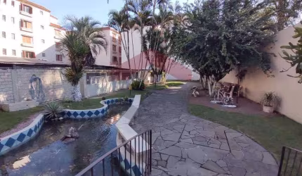 Apartamento térreo no bairro Centro.