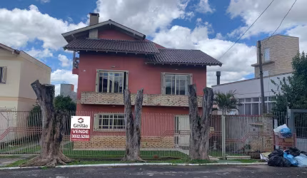 Excelente Casa-Sobrado no Bairro Igara em Canoas