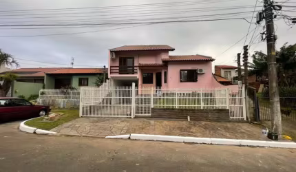 Lindo Sobrado Mobiliado para Alugar em Canoas, São José.