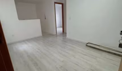 Apartamento à Venda em Condomínio Residencial com Piscina em São José, Canoas