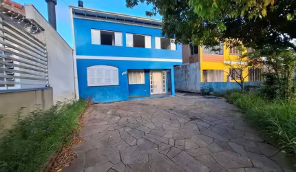 Casa - Sobrado para locação  no Bairro Mathias Velho em Canoas