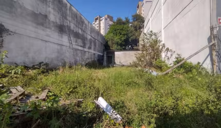 terreno em área comercial