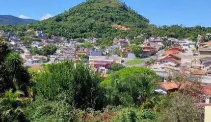 Casa com 3 dormitórios à venda, 101 m² por R$ 650.000,00 - Recreio Maristela - Atibaia/SP
