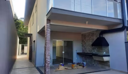 Casa com 3 dormitórios à venda, 115 m² por R$ 750.000,00 - Jardim Maristela - Atibaia/SP