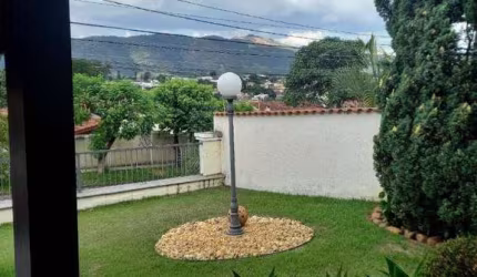 Casa com 3 dormitórios à venda, 154 m² por R$ 1.000.000,00 - Jardim do Lago - Atibaia/SP