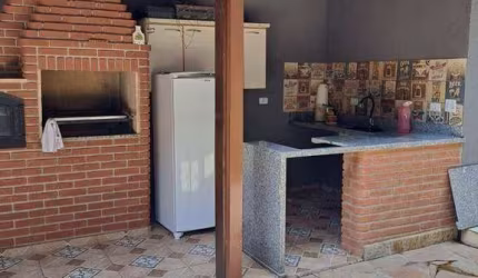 Casa com 3 dormitórios à venda, 210 m² por R$ 745.000,00 - Jardim Paulista - Atibaia/SP