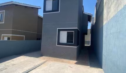 Casa com 2 dormitórios à venda, 55 m² por R$ 295.000,00 - Nova Cerejeira - Atibaia/SP