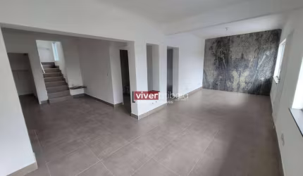 Casa com 3 dormitórios, 225 m² - venda por R$ 850.000,00 ou aluguel por R$ 5.716,67/mês - Alvinópolis - Atibaia/SP