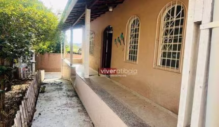 OPORTUNIDADE DE IMOVEL NO BAIRRO QUE MAIS VALORIZA EM ATIBAIA!! JD. DO LAGO!! UMA BELA CASA TÉRREA COM  MUITO QUINTAL!!