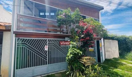 Casa com 3 dormitórios para alugar, 138 m² por R$ 4.220,00/mês - Jardim do Lago - Atibaia/SP