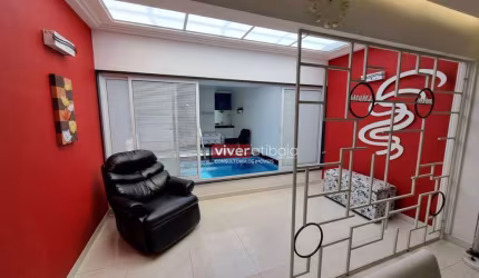 Casa Térrea para Locação com acessibilidade piscina em Atibaia
