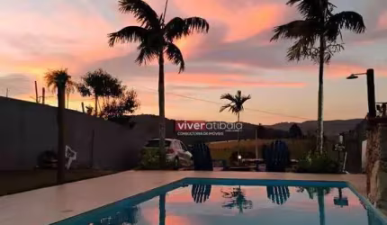 OPORTUNIDADE DE CHACARA À VENDA! PARA VOCE DESFRUTAR DE MOMENTOS DE TRANQUILIDADE EM MEIO A NATUREZA!