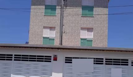 SOBRADO TRIPLEX NO CAIÇARA - 1 QUADRA DA PRAIA - ACABAMENTO DE PRIMEIRA - 5 DORMITÓRIOS.