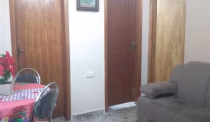 APARTAMENTO - PRÓXIMO AO CENTRO DE CUBATÃO - ÓTIMO LOCAL - R$200.000.