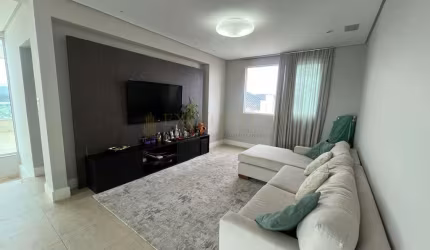 Apartamento para Locação Anual no bairro Centro em Balneário Camboriú, 3 quartos sendo 3 suítes, 4 vagas, Mobiliado, 260 m² privativos,