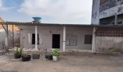 Casa para Venda em Itapecerica da Serra, Jardim Cinira, 2 dormitórios, 1 banheiro, 2 vagas