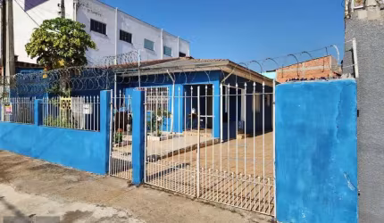 Casa para Venda em Sorocaba, Vila Helena, 3 dormitórios, 3 banheiros, 6 vagas