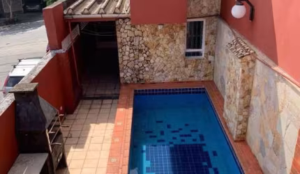 Casa para Venda em São Paulo, Jardim Taboão, 5 dormitórios, 2 suítes, 5 banheiros, 2 vagas
